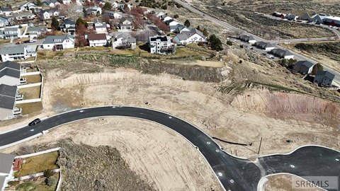 Residential Lot Near University Area