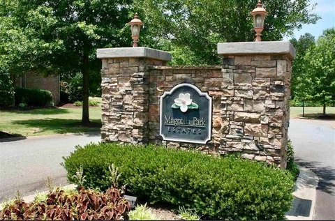 Residential Lot in Magnolia Park
