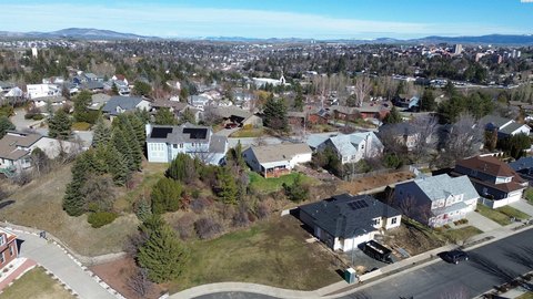 LAND - Pullman, WA