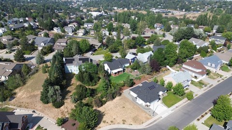 LAND - Pullman, WA
