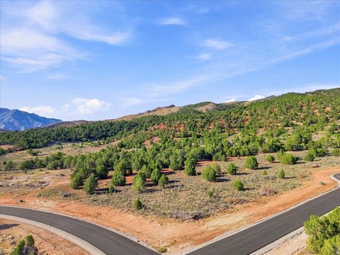 Land, Birdseye, UT