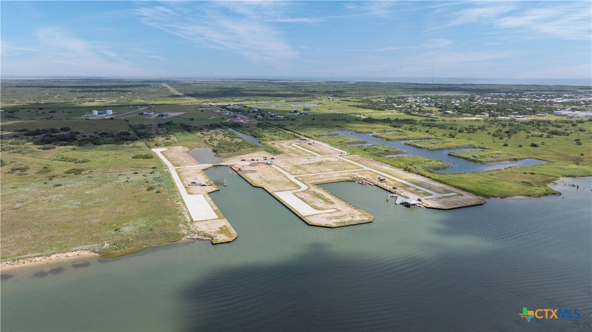 Waterfront Living in Port O'Connor