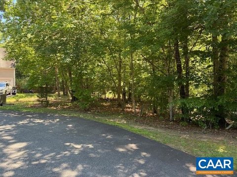 Residential Lot in Cul-de-Sac
