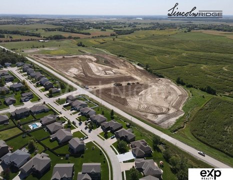 Residential Villa Lot Opportunity