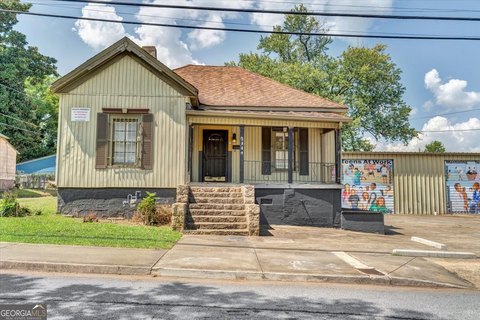 Versatile Commercial Property Near Atlanta Airport