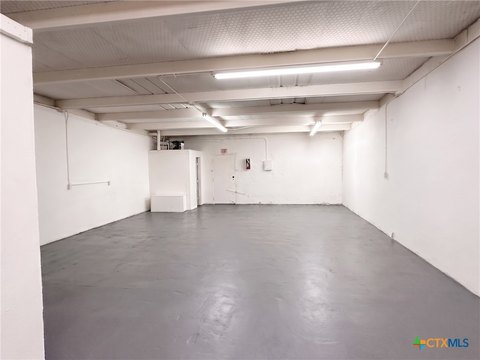 Flex Space with Roll-Up Door