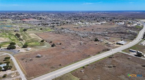 27 Acres Outside Beeville