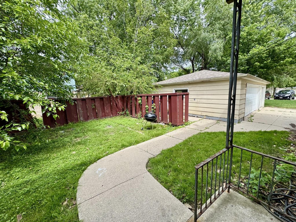 Picture 3