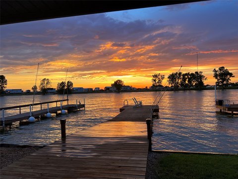 Fully Improved Waterfront RV Lot