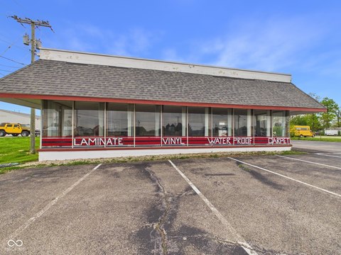 Flex Warehouse with Showroom