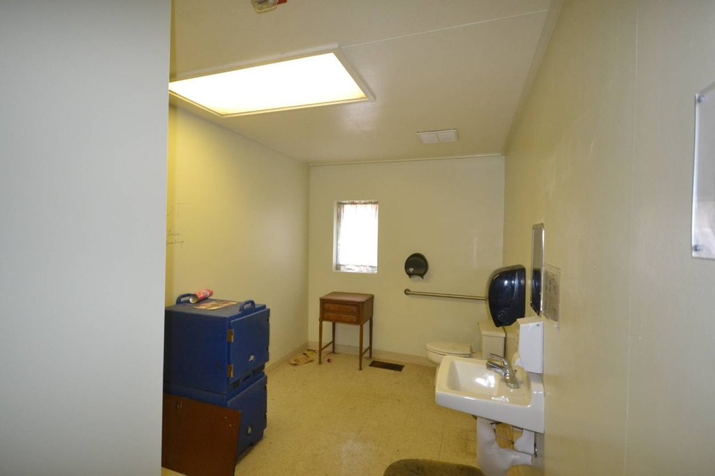Picture 16