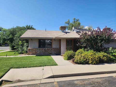 Salon Suite on 7th Street