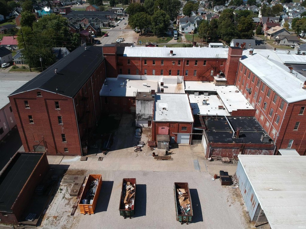 1224 Mill St, Jasper, IN 47546