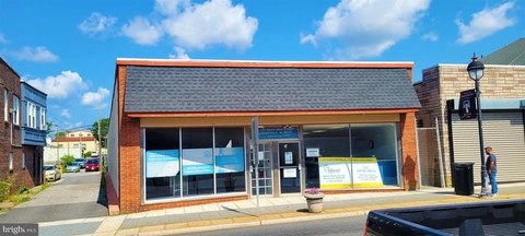 Pleasantville Commercial Property For Sale