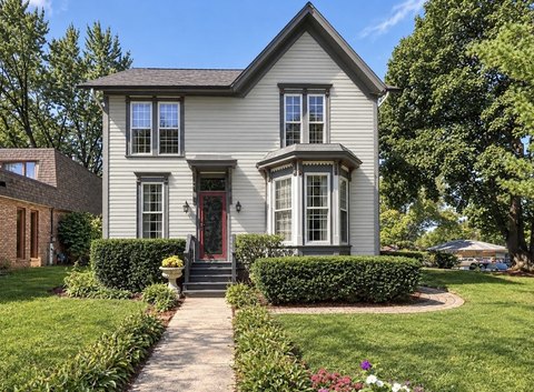 Victorian Duplex with Private Deck