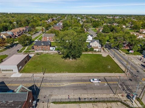 Kercheval Avenue Vacant Land Parcels