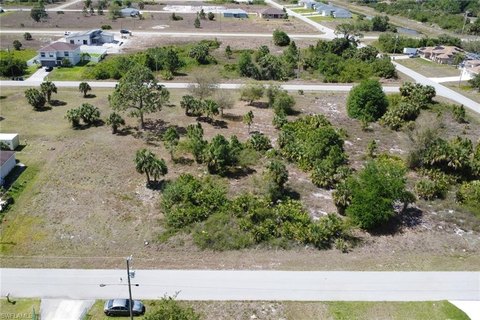 Residential Lot in Lehigh Acres