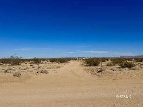 Inyokern Land with Mountain Views