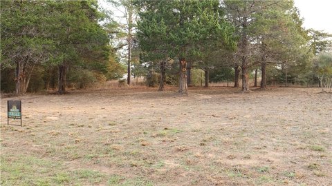 Land, NEW ULM, TX