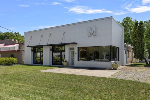 Union Pier Commercial Building