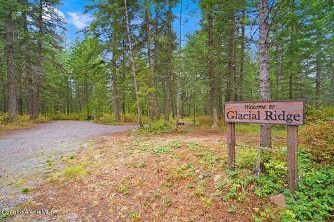 Land, Hayden, ID