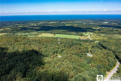 Land, Portland, NY