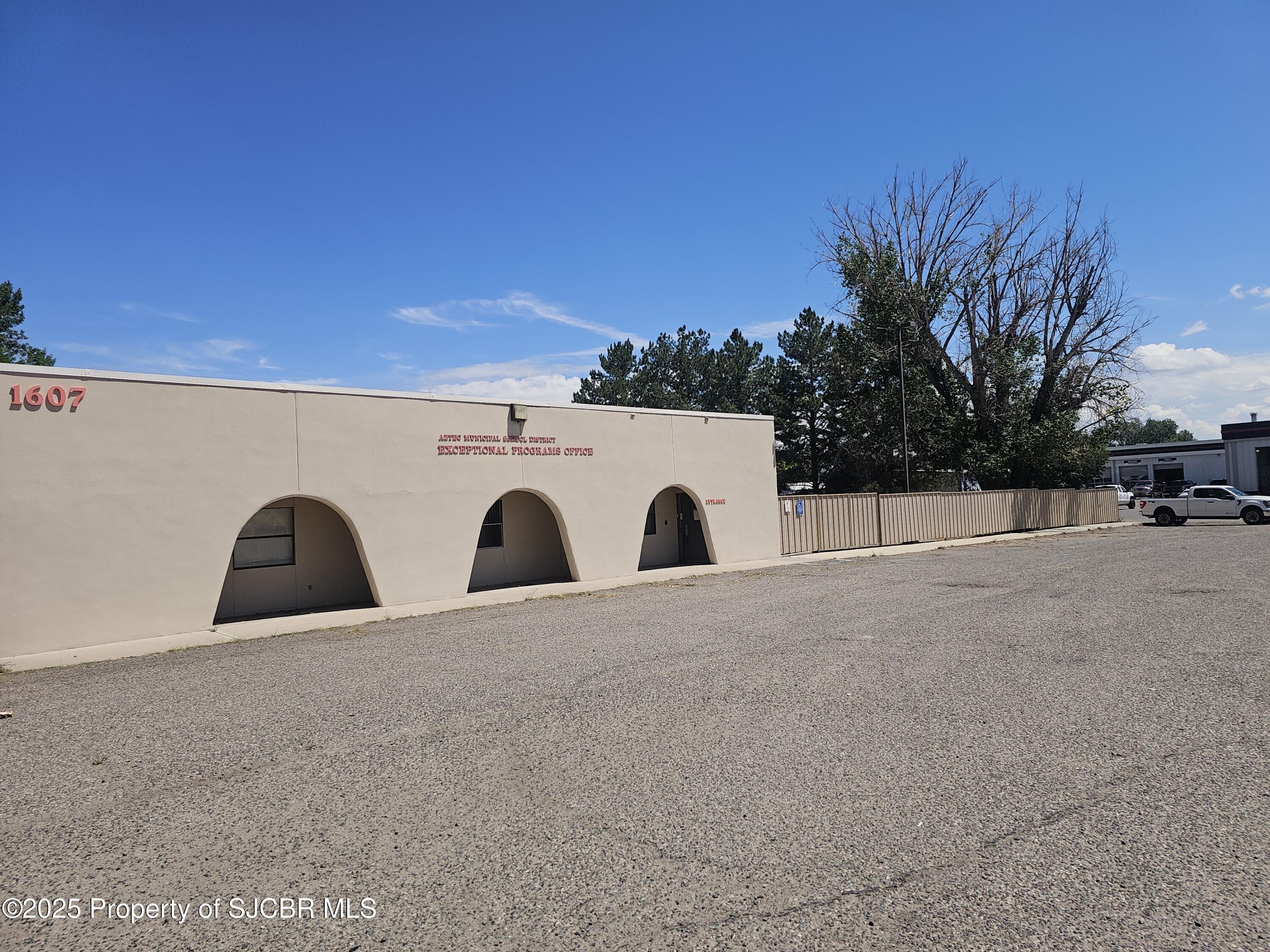 Versatile Commercial Building on Aztec Blvd