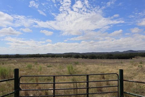 Pipe Creek Land with Views
