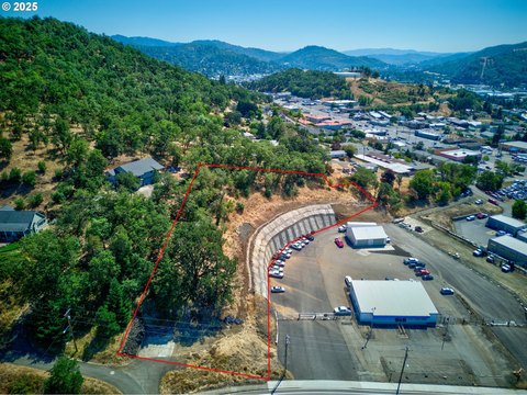 Roseburg Land Development Opportunity
