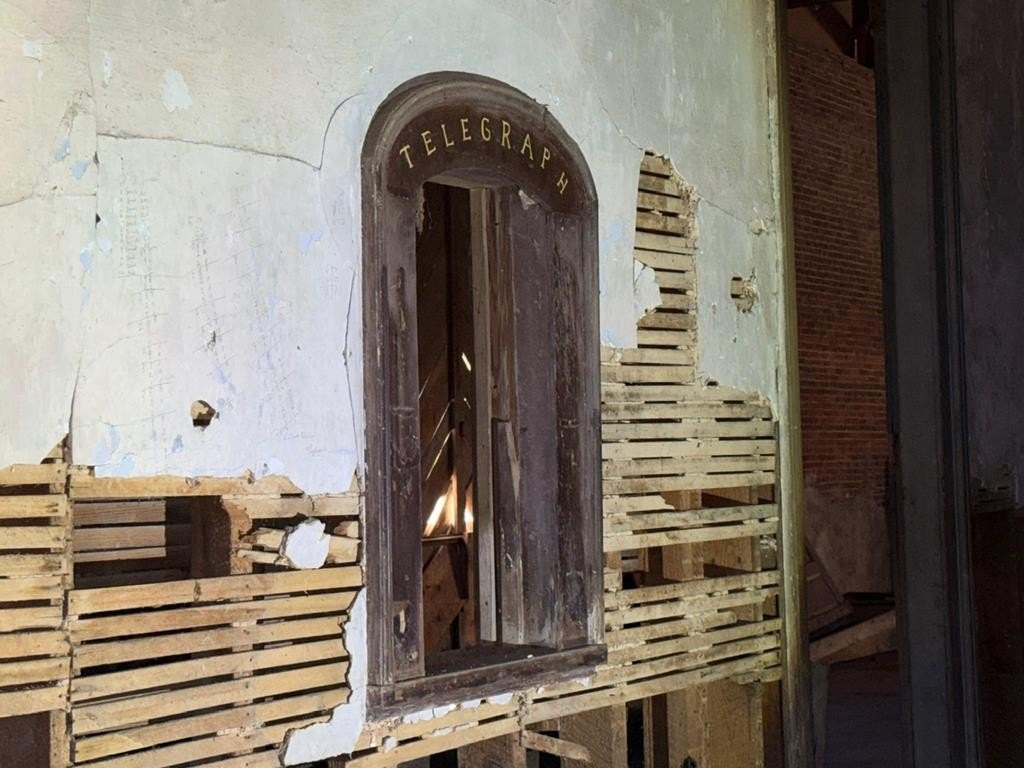 Picture 30