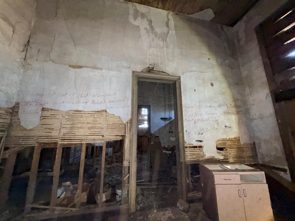 Picture 27