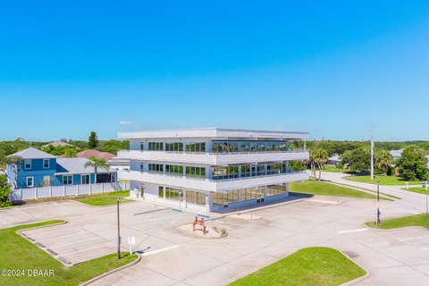 Ponce Inlet Commercial Building