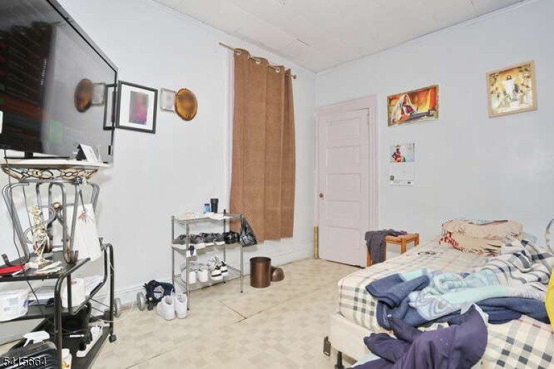 Picture 18
