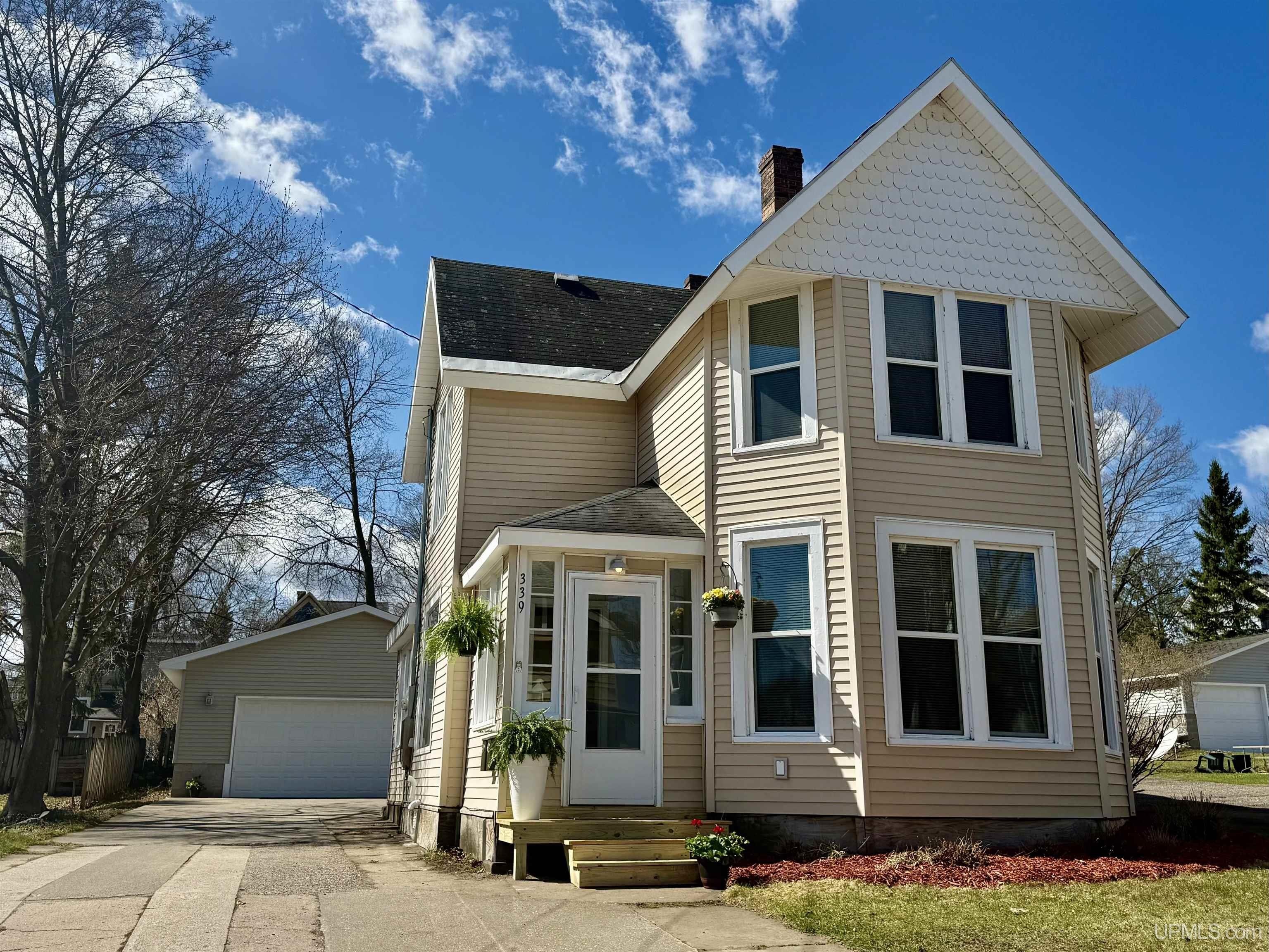 Charming Marquette Multifamily Opportunity
