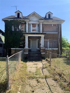 Highland Park Four-Unit Building