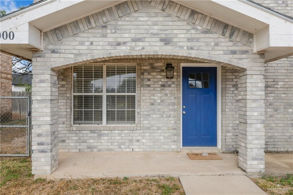 Pharr Duplex in Gated Community