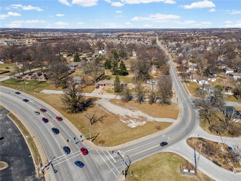 Commercial Lots in Raymore, MO