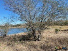 Unrestricted Land on US Highway