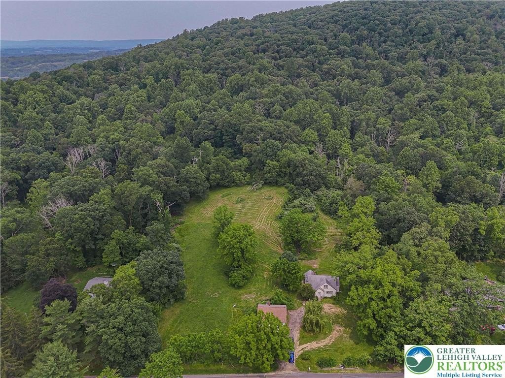Sprawling Land Parcel Near State Park
