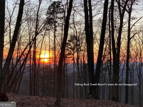 Land in Talking Rock Creek