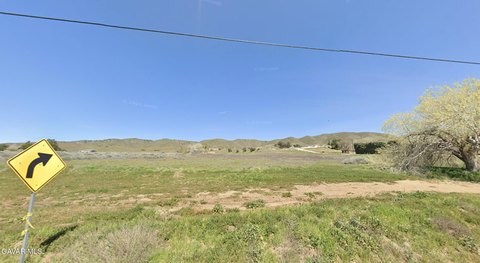 Land, Leona Valley, CA