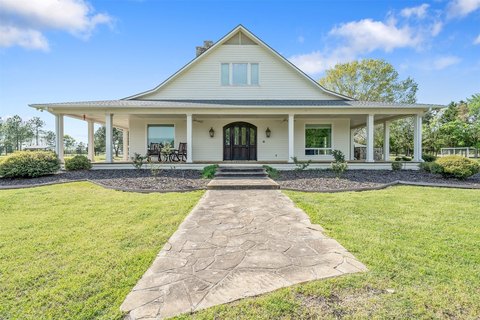 Luxury Acreage Estate with Ponds