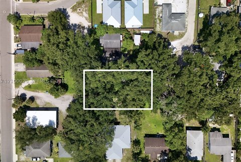 Land, Bradenton, FL