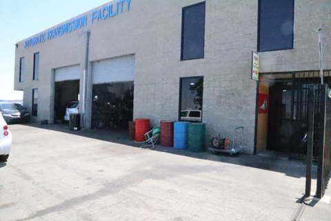Transmission Service Auto Shop