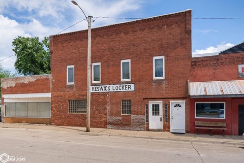 Mixed-Use Property in Keswick, Iowa