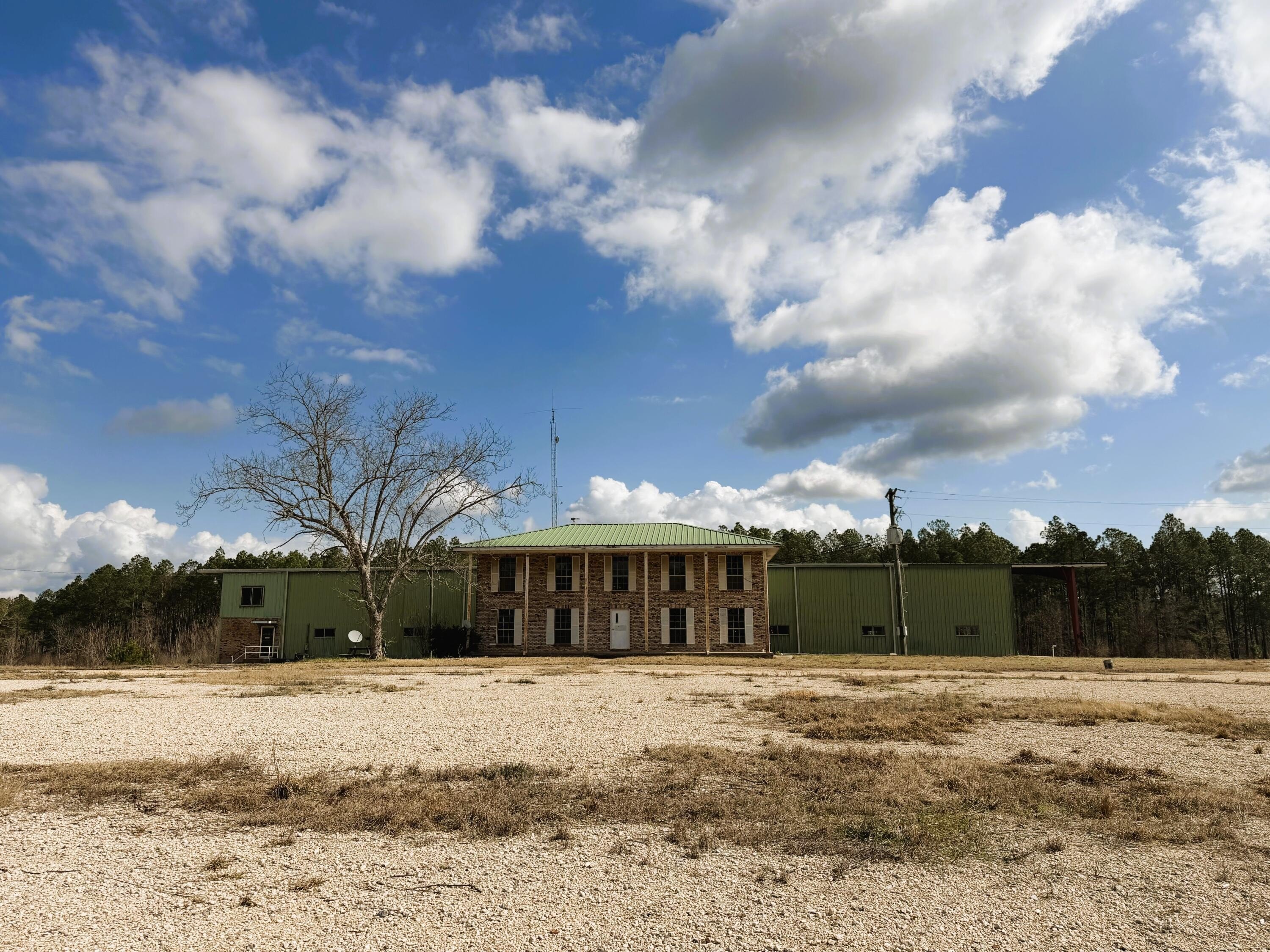 Versatile Commercial Property in Lumberton