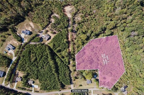 LAND - Dallas, GA