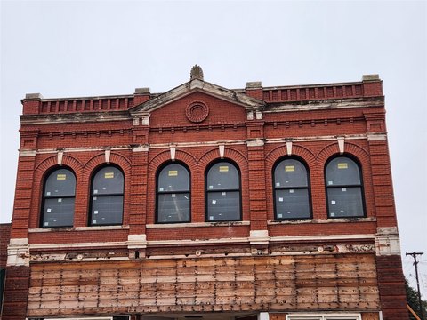 Prime Commercial Space on Main