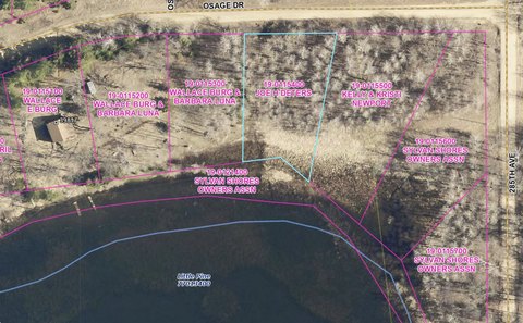 Lakeshore Lot in Private Association
