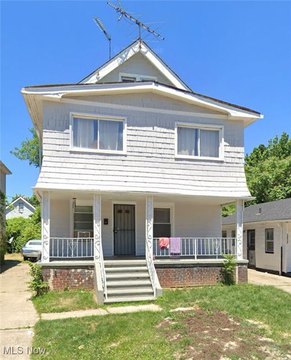 Cash-Flowing Duplex in Cleveland, OH